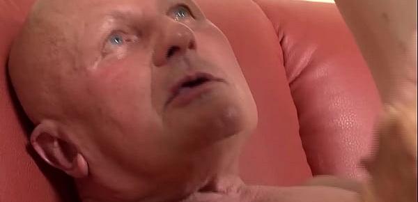  birthday sex for 80 years old mom
